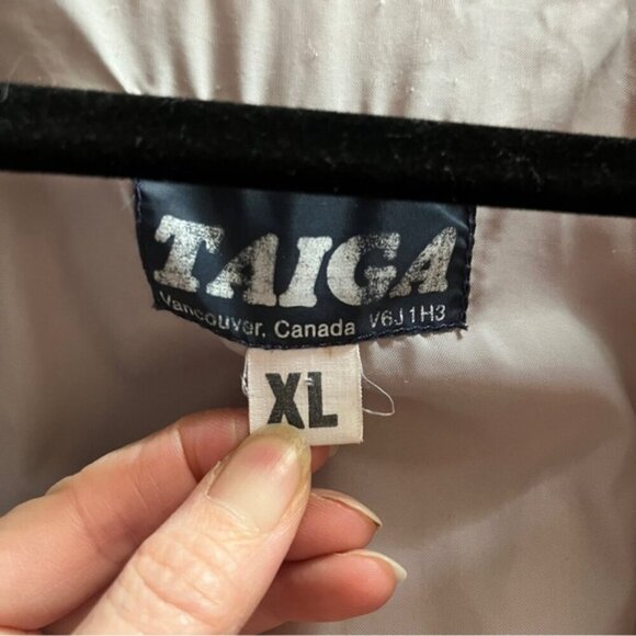 Taiga 2 toned long lined goretex hooded rain outdoor soft shell jacket Sz XL - Picture 9 of 15